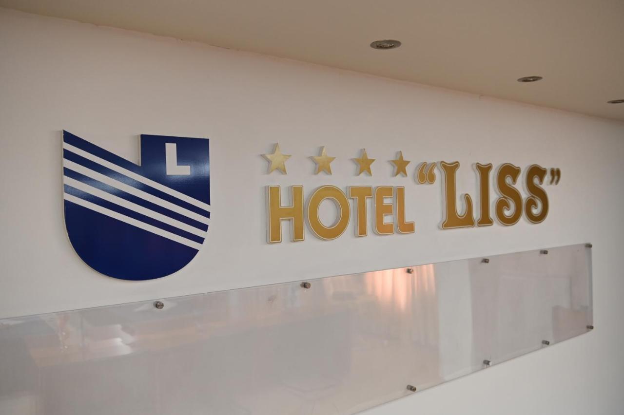 Hotel Liss Lezhë Exteriör bild